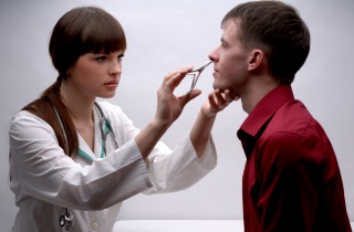 Что провоцирует появление соплей